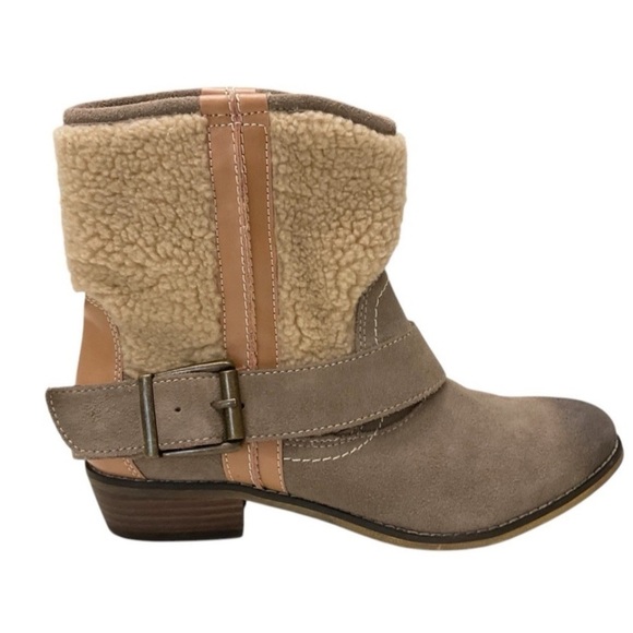 Kelsi Dagger oiled suede leather faux fur side buckle booties boots Sz 8 1/2 - Picture 3 of 12